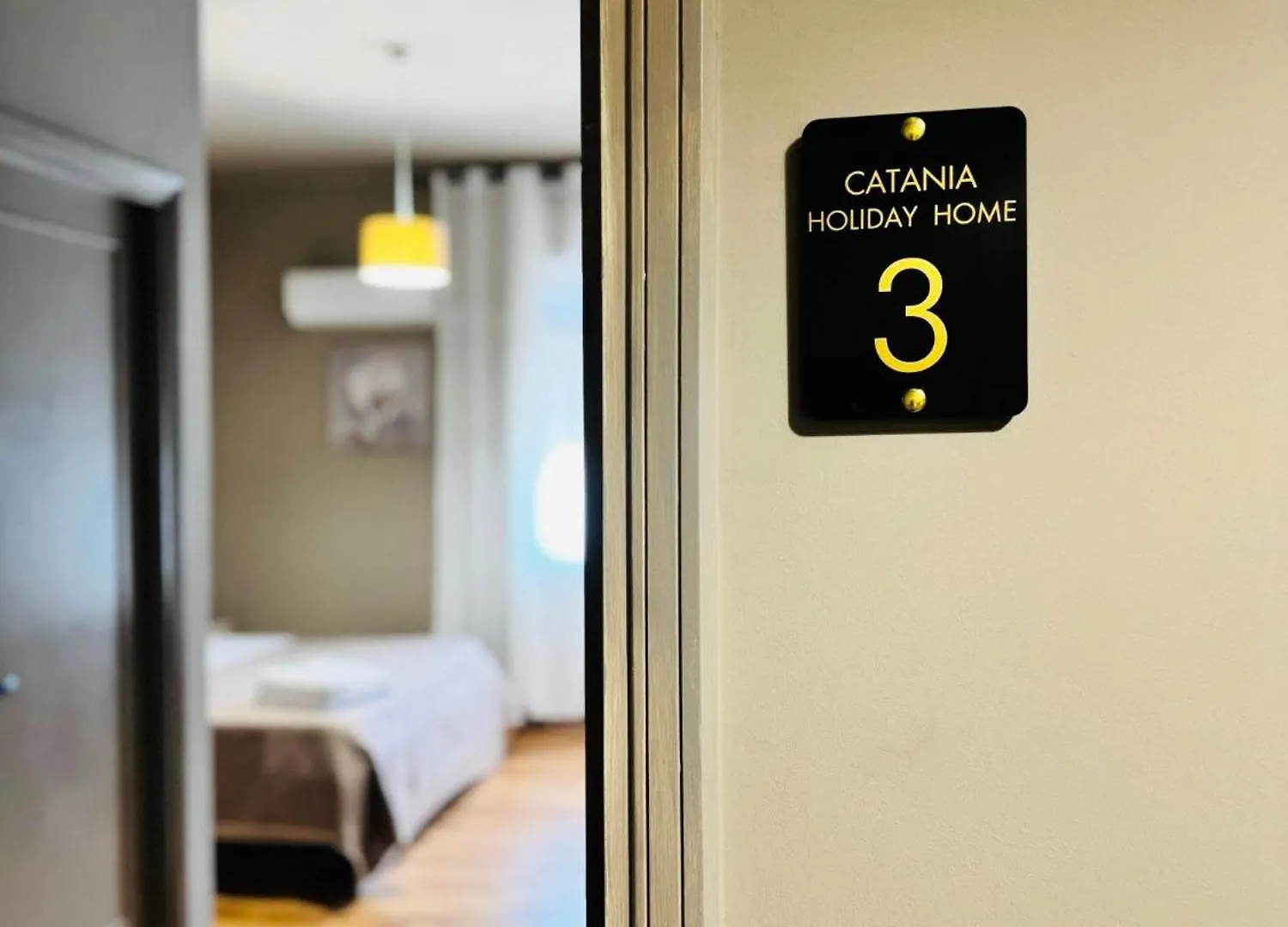 Bed & Breakfast Catania Holiday Home Italy